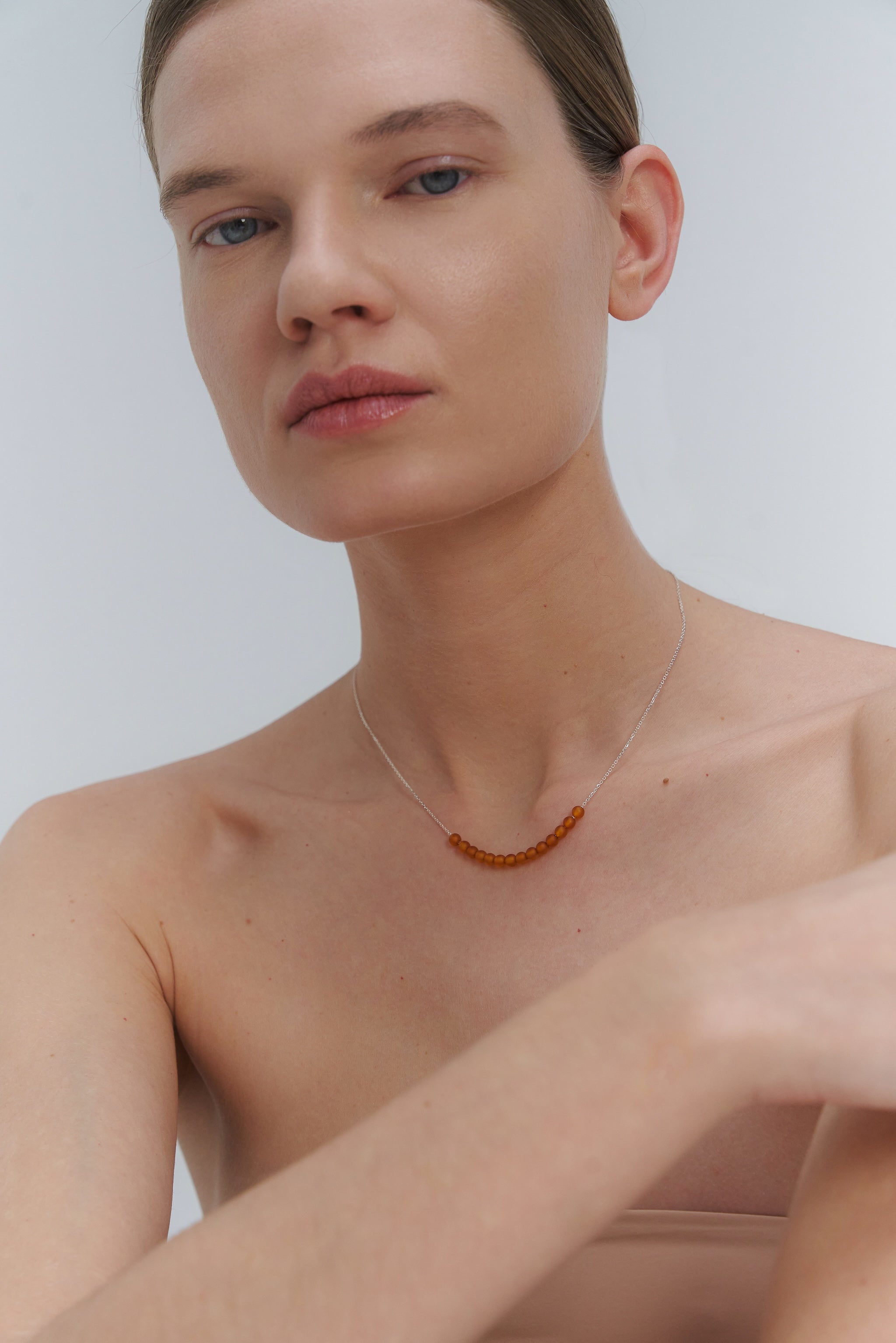 AMBRE GRANDINĖLĖ SU 14 GINTARŲ RINKINIU