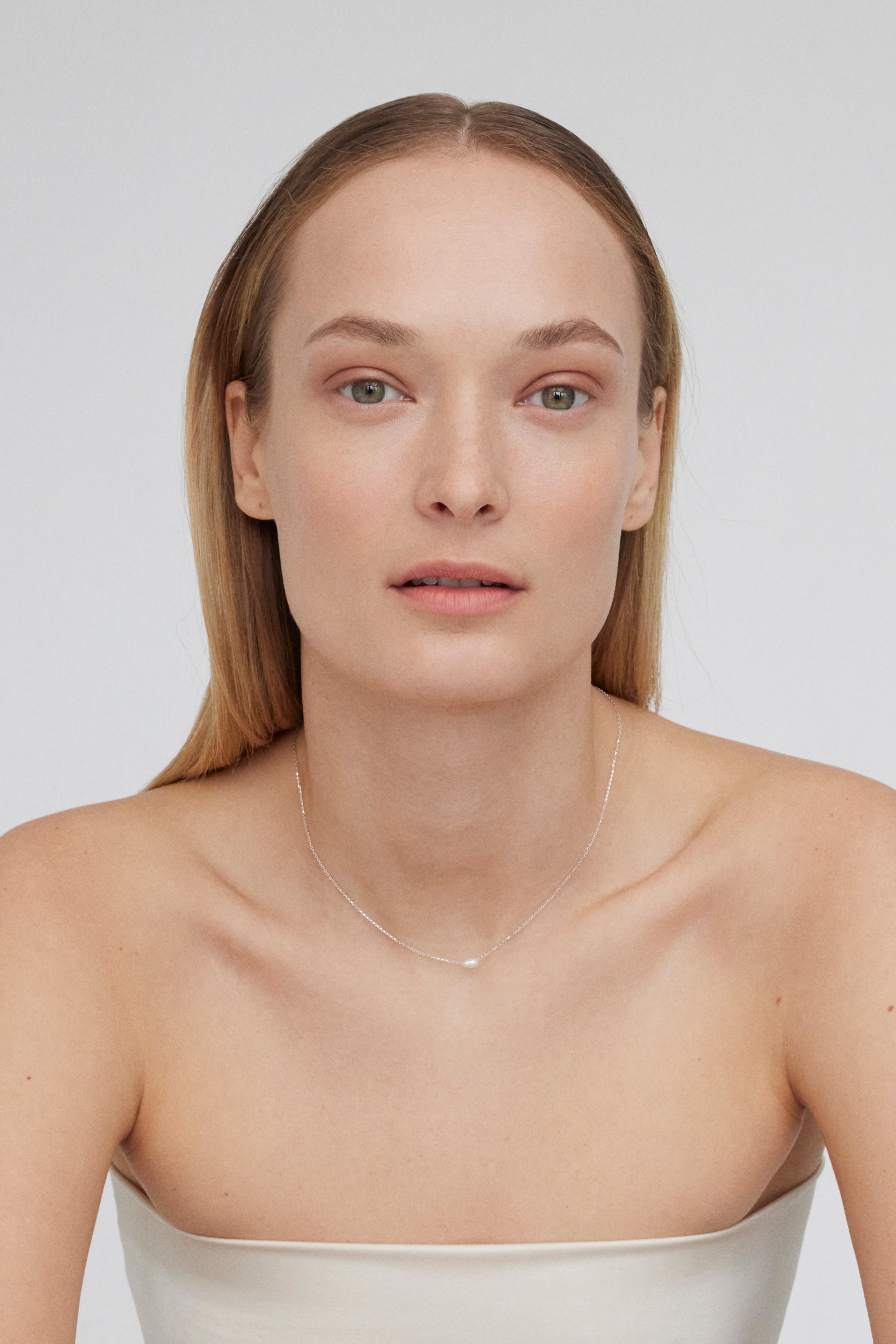 PEARL DIVER SIDABRINĖ GRANDINĖLĖ SU PERLU