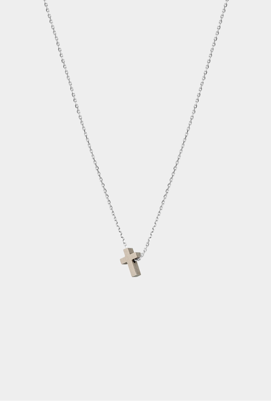 DIVINE AUKSINĖ GRANDINĖLĖ SU MAŽESNIU KRYŽELIU