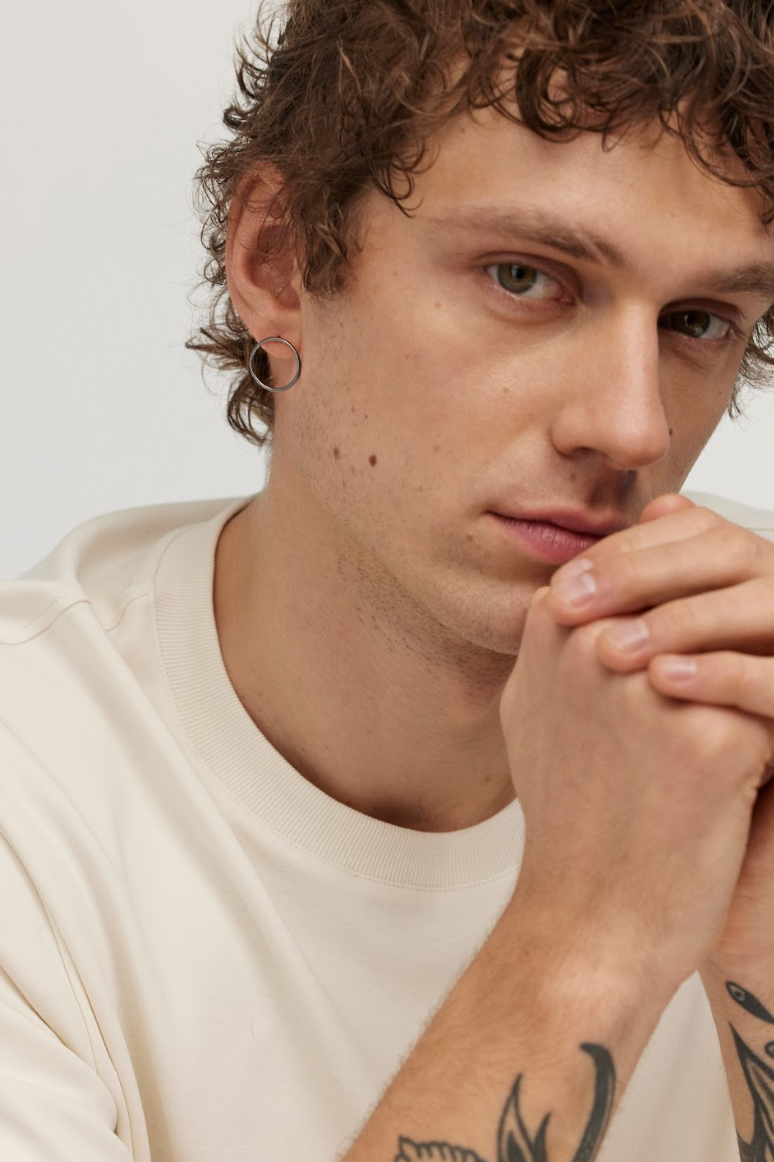 FORM DIDESNIS ABSTRAKTUS ŽIEDO AUSKARAS, 15 MM