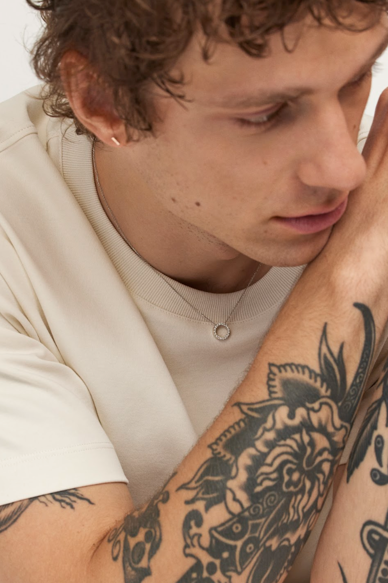 ECLIPSE PAKABUKAS SU DEIMANTAIS