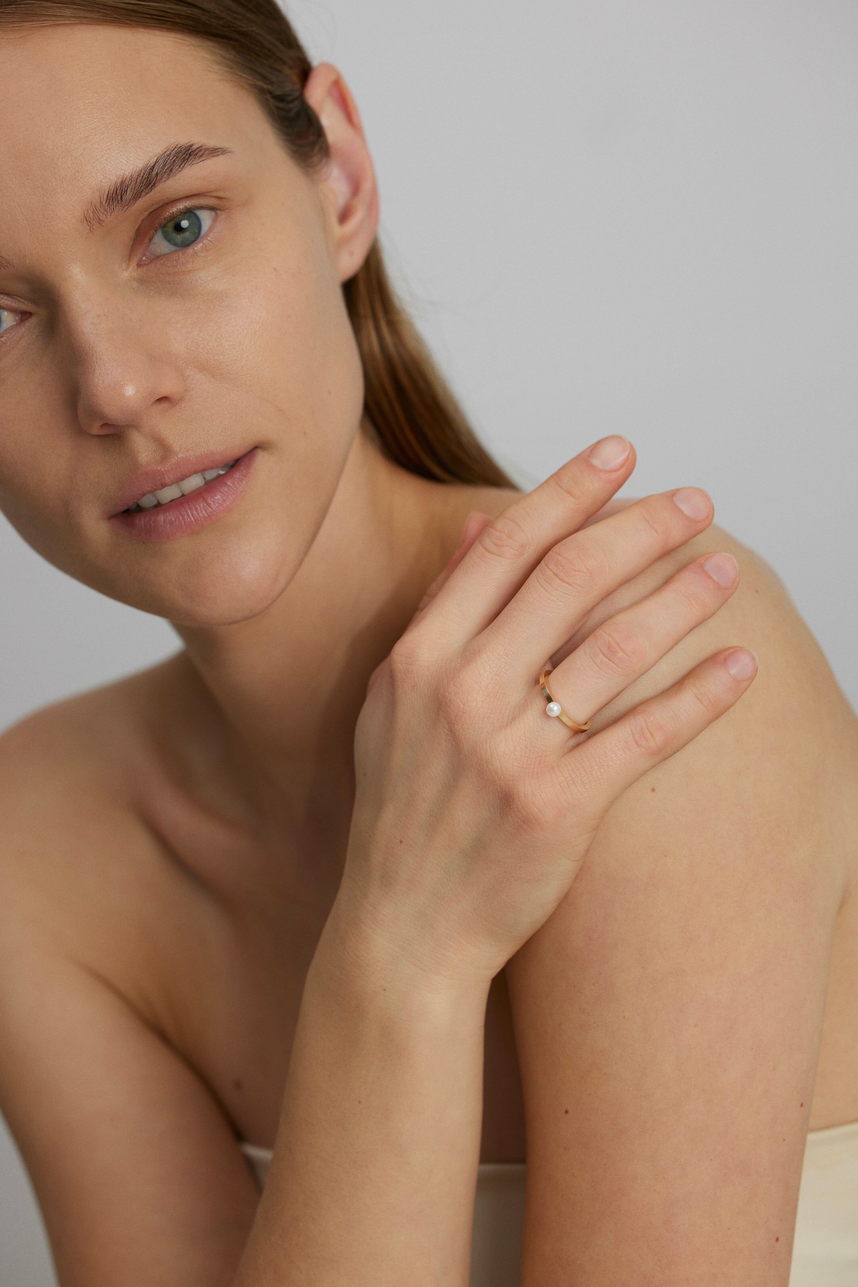 PEARL DIVER AUKSINIS ŽIEDAS SU PERLU