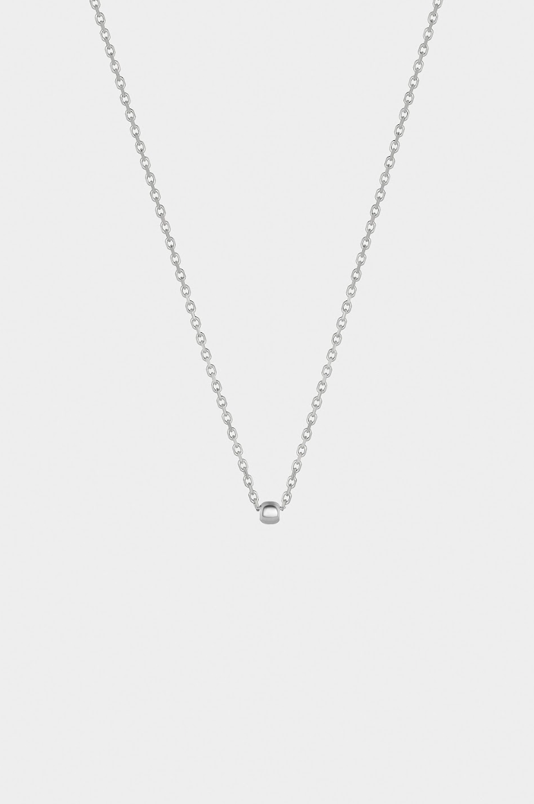 FORM GRANDINĖLĖ SU PAKABUKU-SFERINIU TAŠKU